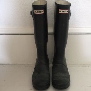 tall hunter boots